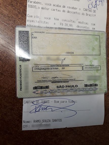 Varejista brasileira compartilha dados sem autorização e falsifica assinatura