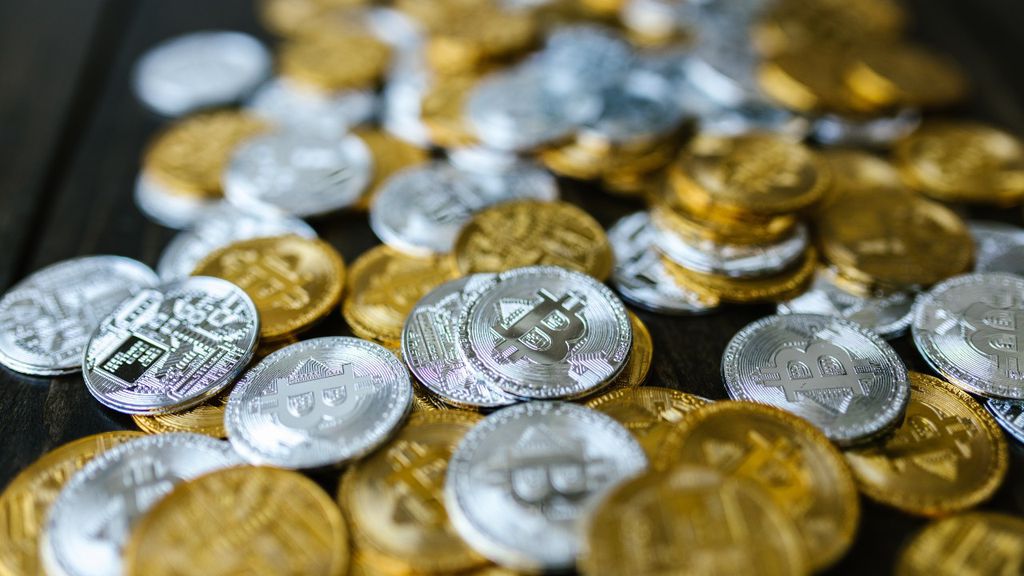 Criminosos movimentam US$ 3,55 bi em Bitcoin obtidos em roubo de 6 anos atrás