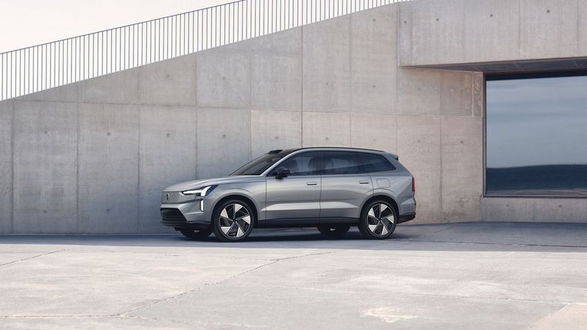 Volvo EX 90