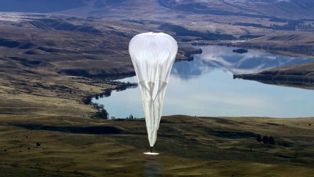 Project Loon: balões de grande altitude postados na estratosfera munidos de componentes básicos para garantir acesso à internet. (Foto: reprodução/Google).