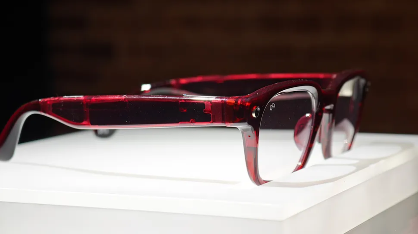 Ray-Ban Meta Kylie Jenner