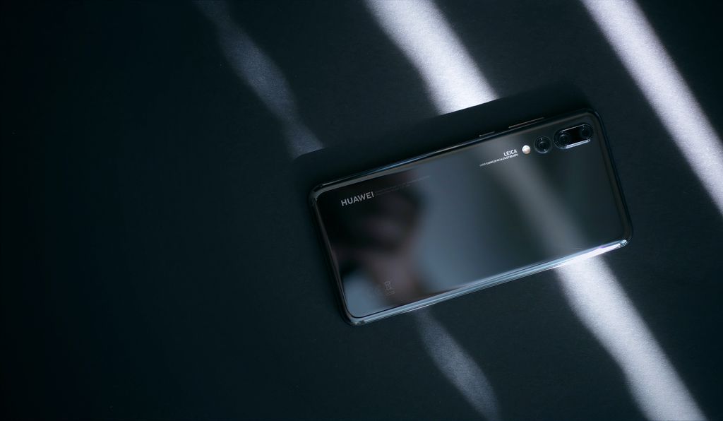 Huawei fechou o segundo trimestre deste ano como maior fabricante de celulares do mundo (Foto: Alex Escu/Unsplash)