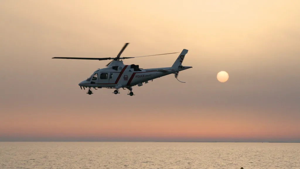 A que altura máxima um helicóptero pode voar? Depende do modelo e do fabricante (Imagem: Andrew Palmer/Unsplash/CC)