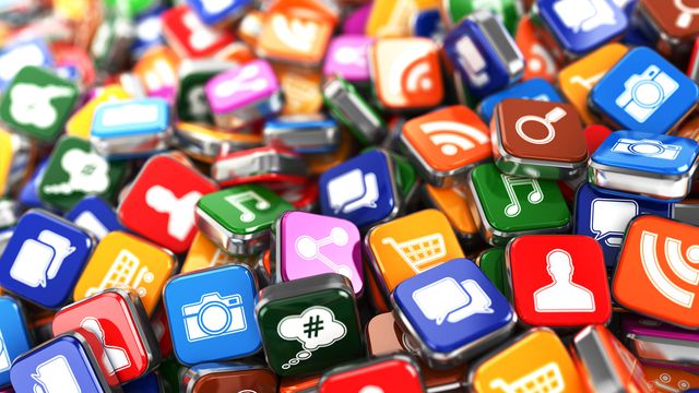 Mercado de aplicativos bate recorde de downloads e receita no fim de 2017