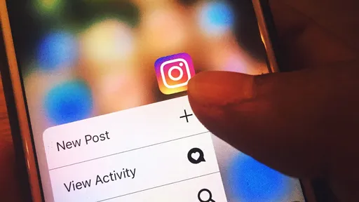 Como encontrar amigos do Facebook no Instagram