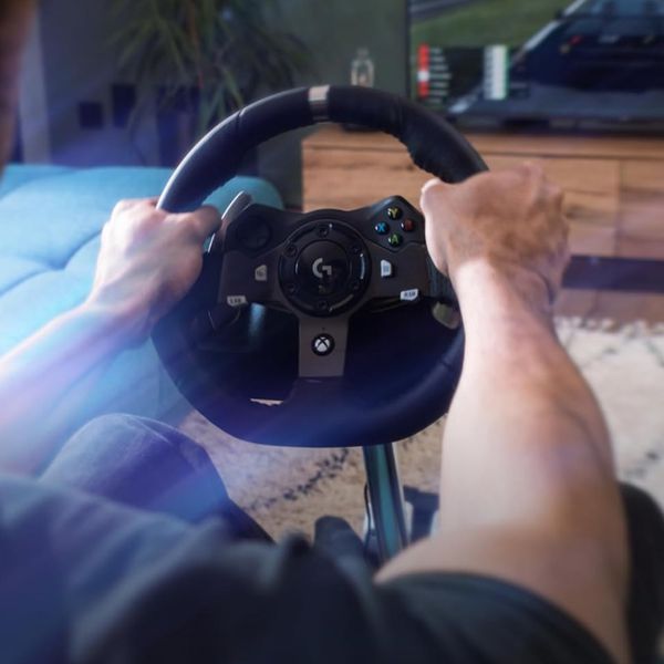 Volante Logitech G920 Driving Force para Xbox Series X|S, Xbox One e PC - 941-000122 | CUPOM + PIX