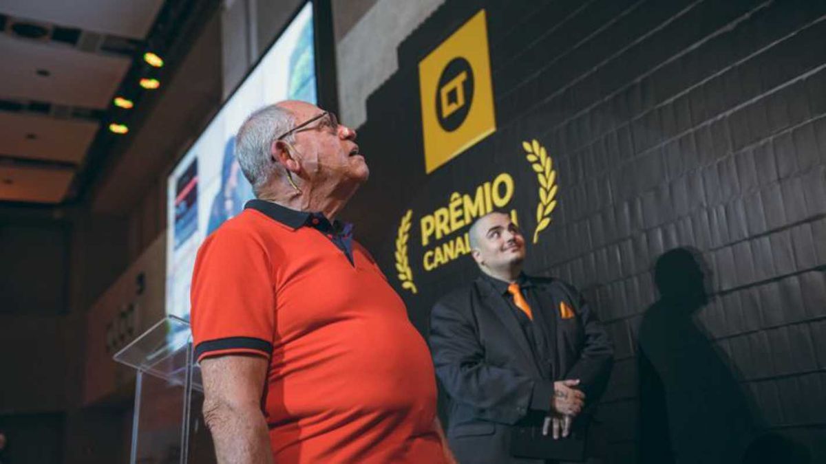 Ator Silvio Matos morre aos 82 anos; artista participou do Prêmio Canaltech