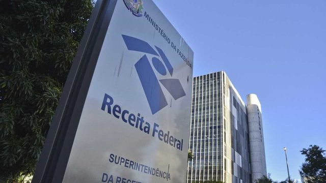 Receita Federal aperta o cerco sobre impostos de serviços importados