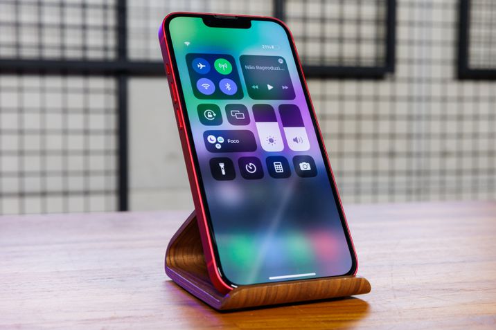 Apple iPhone 14
