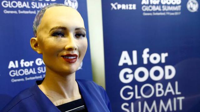 Apesar de incertezas, robô crê que inteligência artificial é "boa para o mundo"