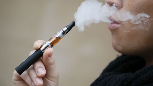 A doença relacionada ao uso dos vapes agora tem nome: EVALI