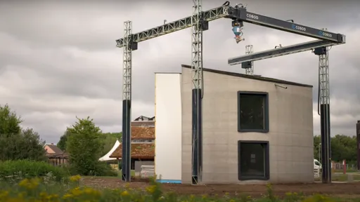 Impressora 3D gigante é usada para criar casa de dois andares em 48 horas