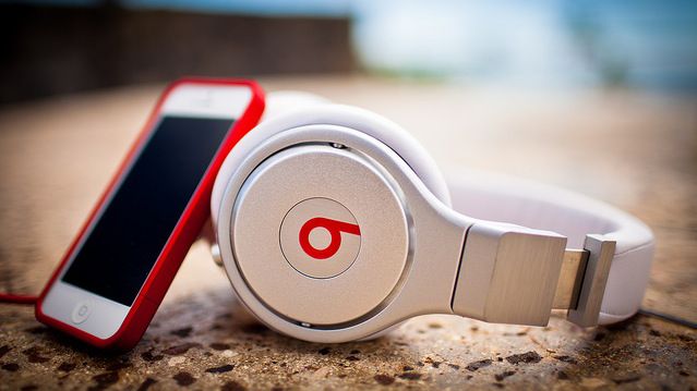 Apple estaria pressionando gravadoras para retirarem músicas do Spotify