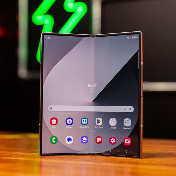 Samsung Galaxy Z Fold6, 512 GB, 5G, 12 GB RAM, Galaxy AI | PIX