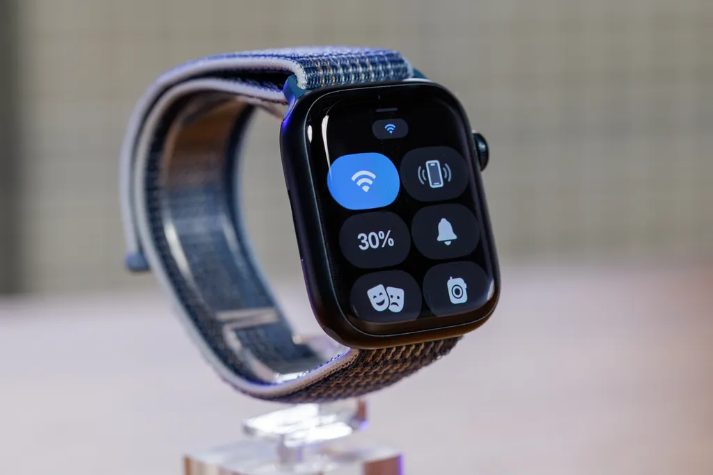 Apple Watch Series 8 oferece aplicativos mais atrativos (Imagem: Ivo Meneghel Jr/ Canaltech)