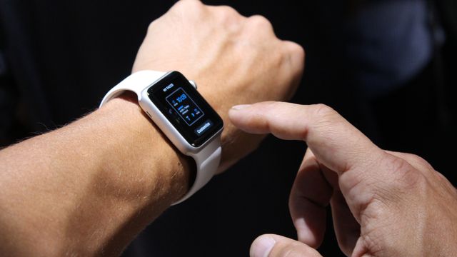 Lançamento do Apple Watch continua causando problemas para a Apple