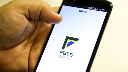 Cuidado! Novo golpe do FGTS rouba dados pessoais usando páginas falsas