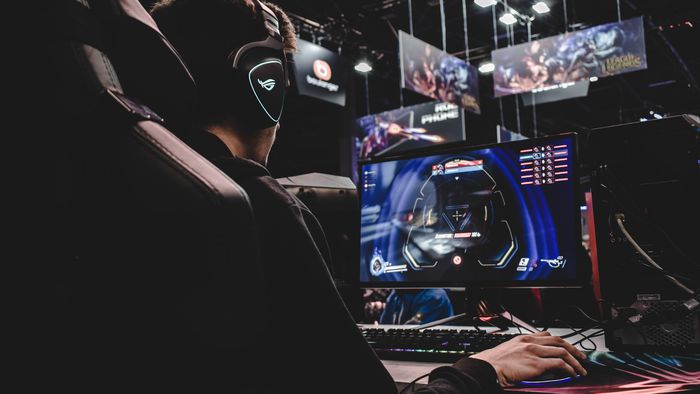 Do servidor à prancheta: Counter-Strike já exige gestão de clube de futebol