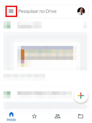 Abra o Google Drive e clique no ícone de "Três barras" no canto superior esquerdo (Captura de tela: Matheus Bigogno)