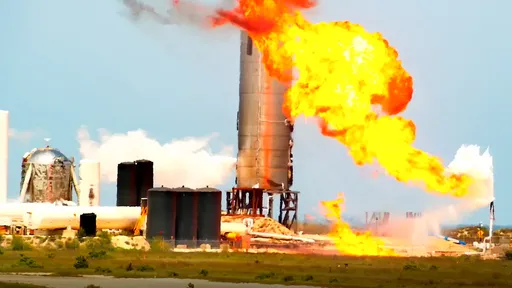 SpaceX perde mais um protótipo do foguete Starship em explosão durante testes