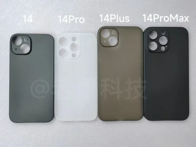 Foto mostra capas de todo o quarteto da série iPhone 14, incluindo novo iPhone 14 Plus com display de 6,7 polegadas (Foto: Reprodução/LaobaoTech)