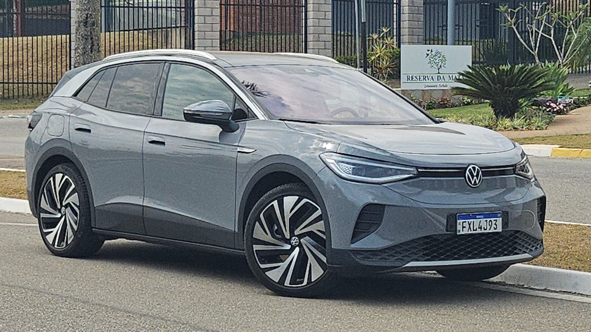 Se cuida, BYD! VW muda de estratégia e resolve vender SUV elétrico nas lojas