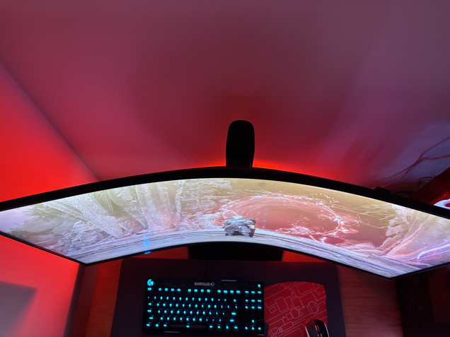 Samsung Odyssey G7 37"