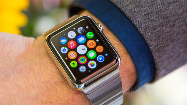 Apple está "trabalhando duro" para suprir demanda do Apple Watch