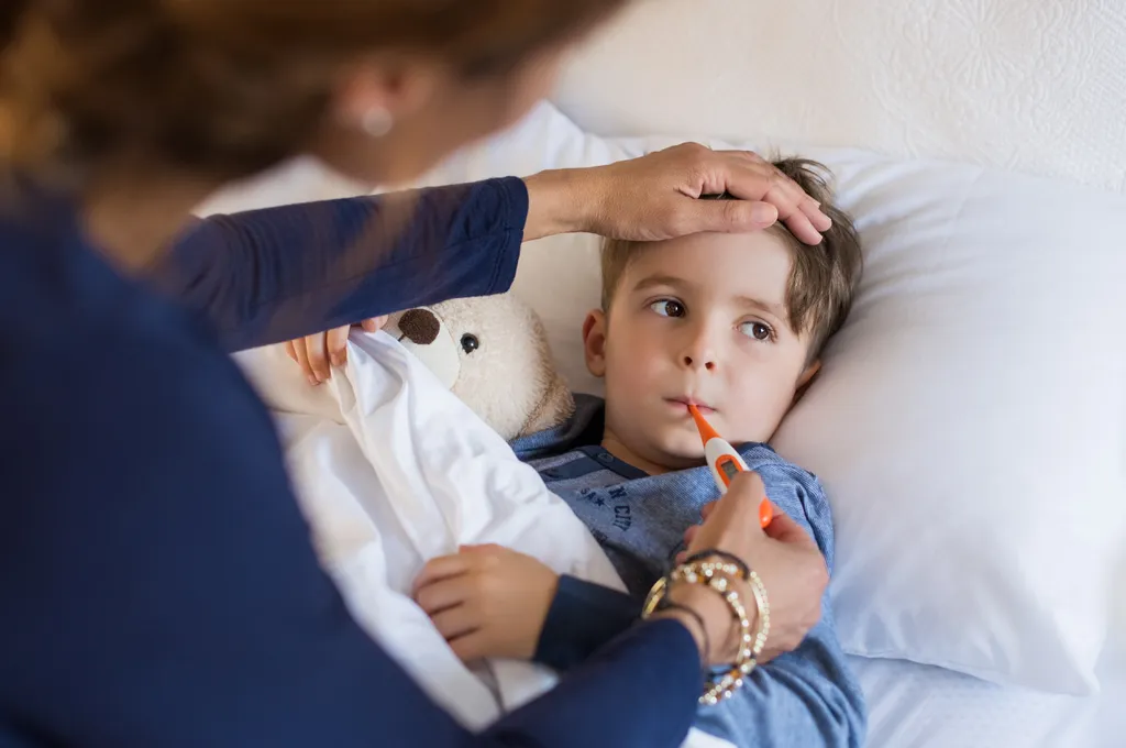Crianças não vacinadas são mais vulneráveis a contrair formas graves da covid-19 (Imagem: Rido81/Envato Elements)