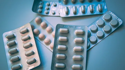 Comprimidos poderiam combater a COVID-19? Pesquisa bilionária vai investigar