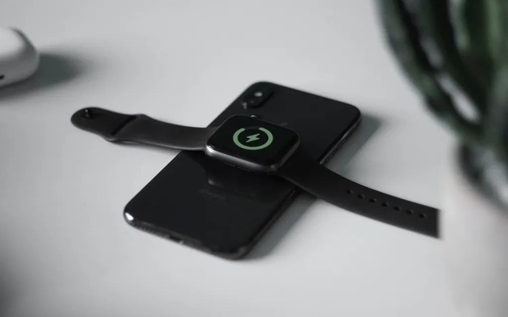 Apple quer carregamento sem fio inteligente capaz de evitar superaquecimento e controlar velocidade de recarga (Foto: Victor Carvalho/Canaltech)