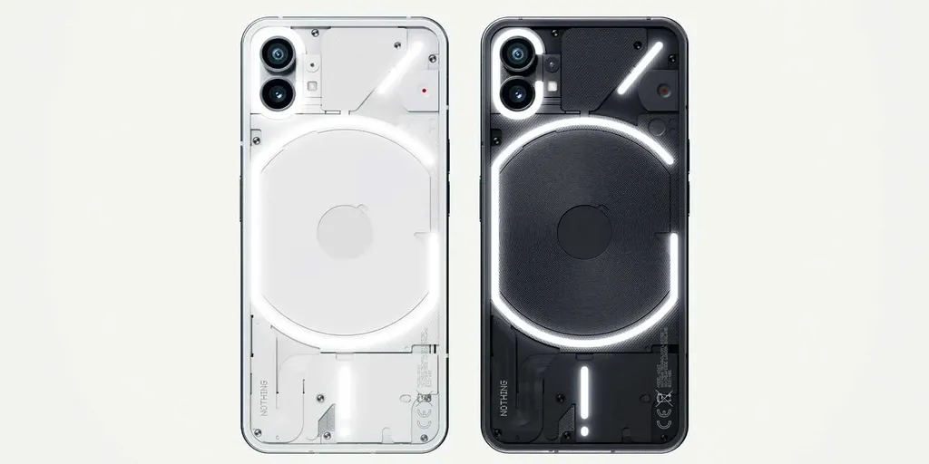 O Nothing Phone (1) foi lançado em julho dando prioridade ao design e prometendo ser "um rival para o iPhone" (Imagem: Divulgação/Nothing)