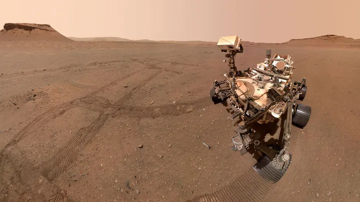 O rover deixou mais uma cápsula de amostras em solo marciano (Imagem: Reprodução/NASA/JPL-Caltech/MSSS)