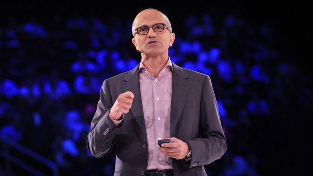 CEO da Microsoft se desculpa por comentário sobre salário de mulheres