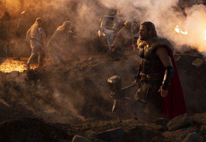 Thor: Amor e Trovão