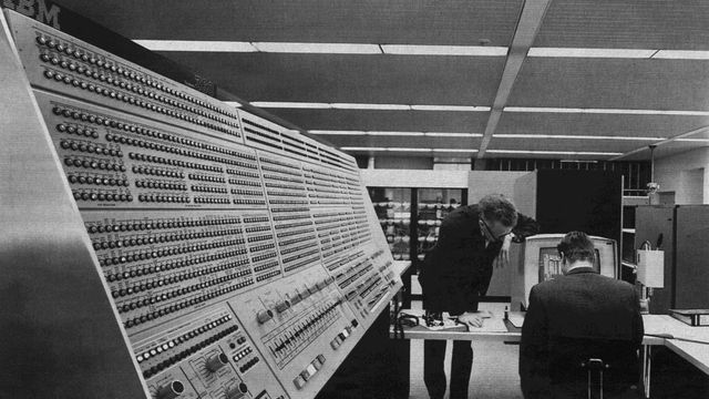 Mainframe da IBM comemora 50 anos