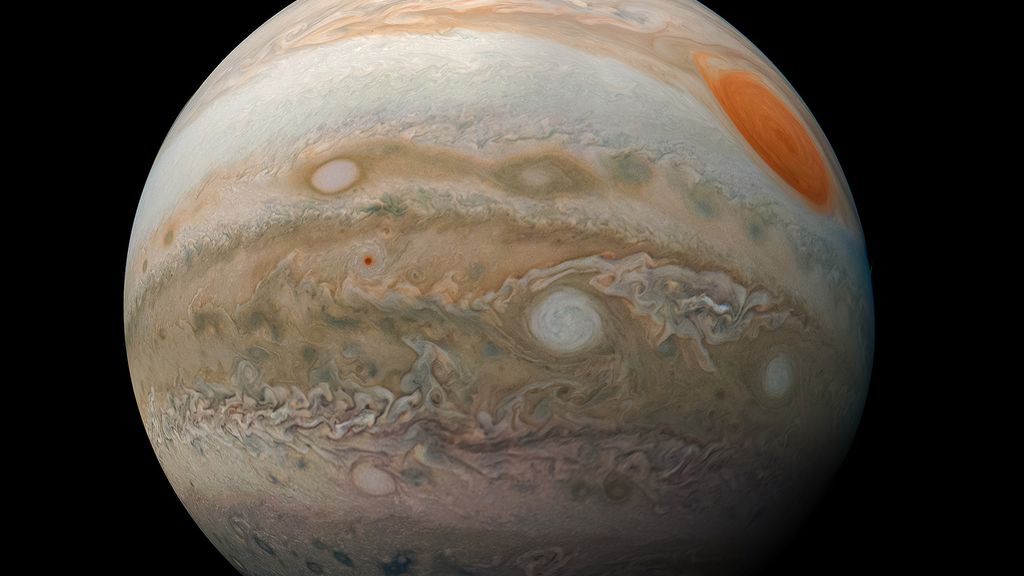 Sonda Juno mostra beleza de Júpiter com riqueza de detalhes em
