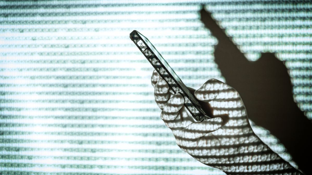 Brasil teve quase 500 milhões de credenciais vazadas em 2024, revela CrowdStrike
