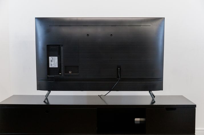 Samsung CU7700