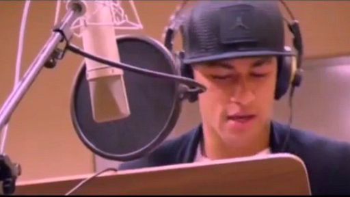 #Neymusico: Neymar anuncia carreira musical e internet não perdoa