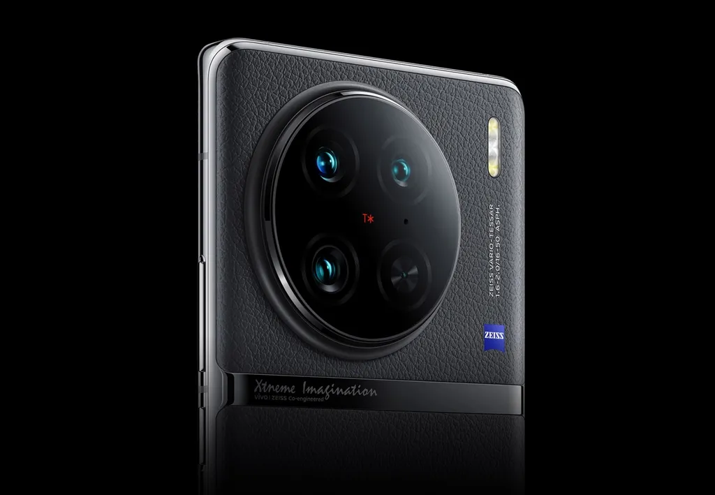 Vivo X90 Pro é a versão intermediária do trio que já conta com câmera de 50 MP com sensor de 1 polegada (Imagem: Reprodução/Vivo)