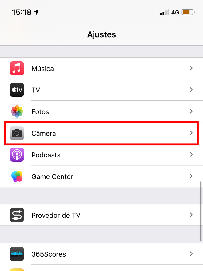 Vá em Ajustes > Câmera. Captura de tela: Lucas Wetten (Canaltech)