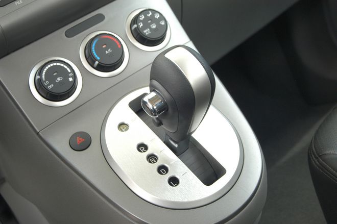Câmbio automático Nissan