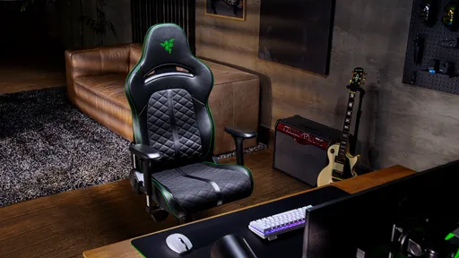Razer lança cadeira Enki Pro HyperSense que vibra para maior imersão