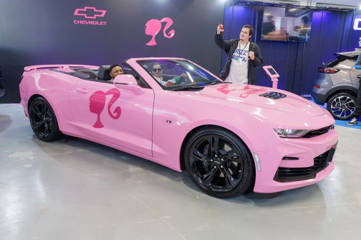 Chevrolet Camaro - Barbie