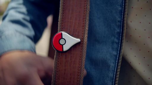 Começam as vendas do acessório Pokemon Go Plus