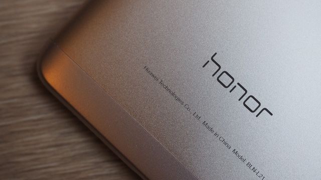 Visual do Honor V10 é revelado em primeira imagem real do aparelho