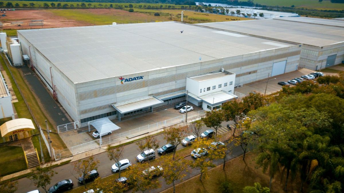 ADATA Acelera no Brasil: Investimento Triplicado em Tecnologia Impulsiona Crescimento