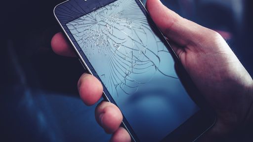 Este componente, encontrado nos celulares, está lentamente nos envenenando