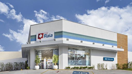 Droga Raia é notificada por coletar dados biométricos de clientes